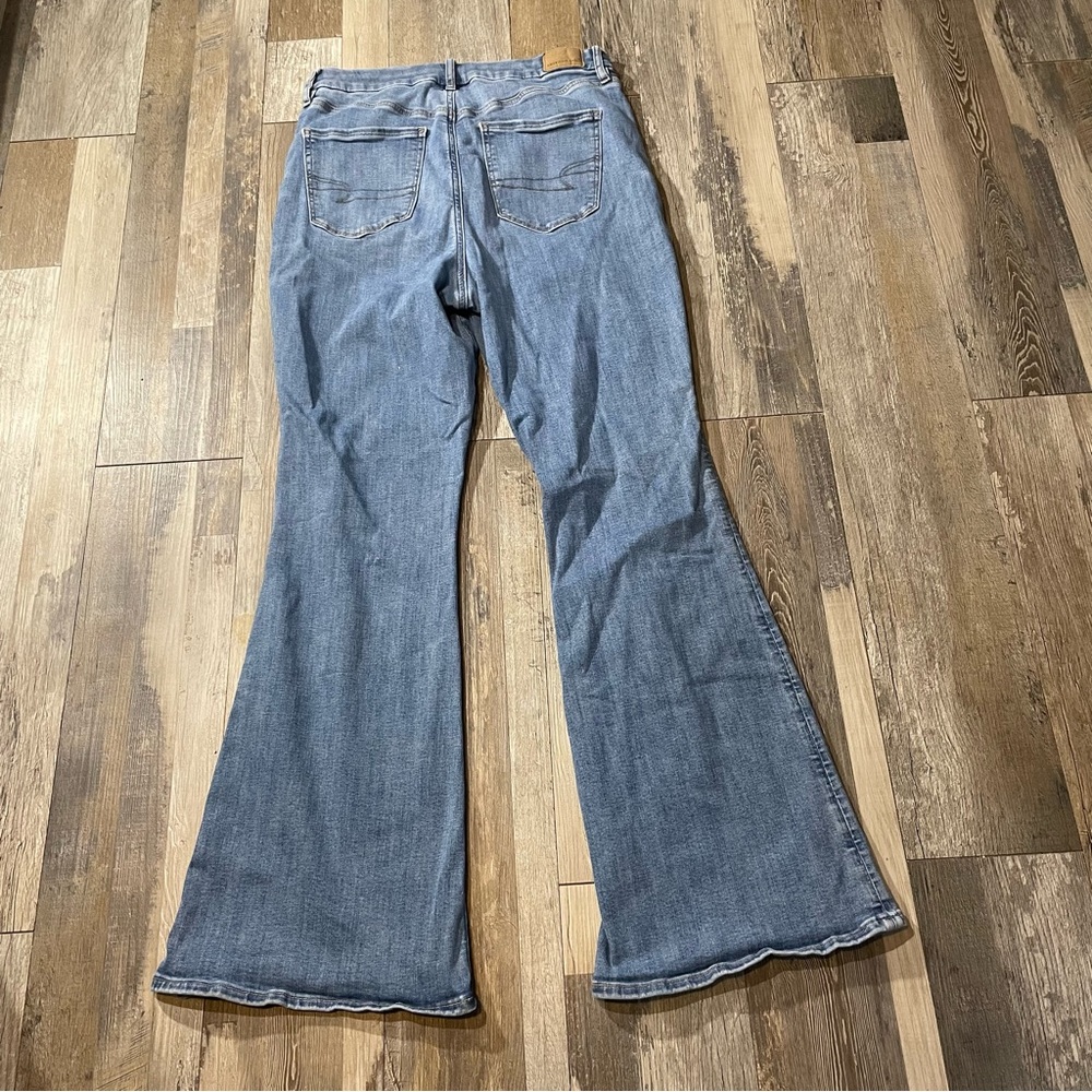 American Eagle Curvy Super High-Rise Flare Women's Jeans, Size 10R